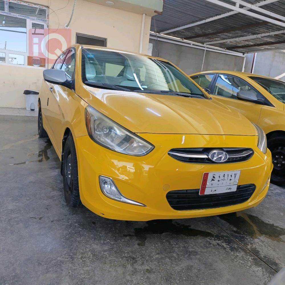 هیوندای ئەکسنت